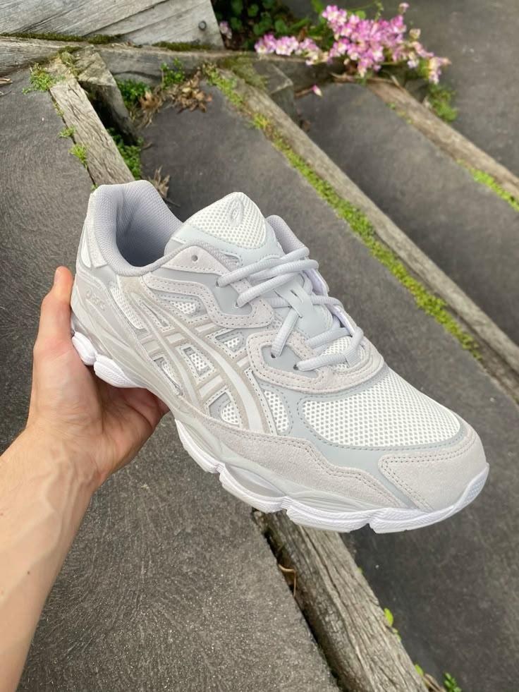 ASICS Gel NYC Cream Cloud Grey