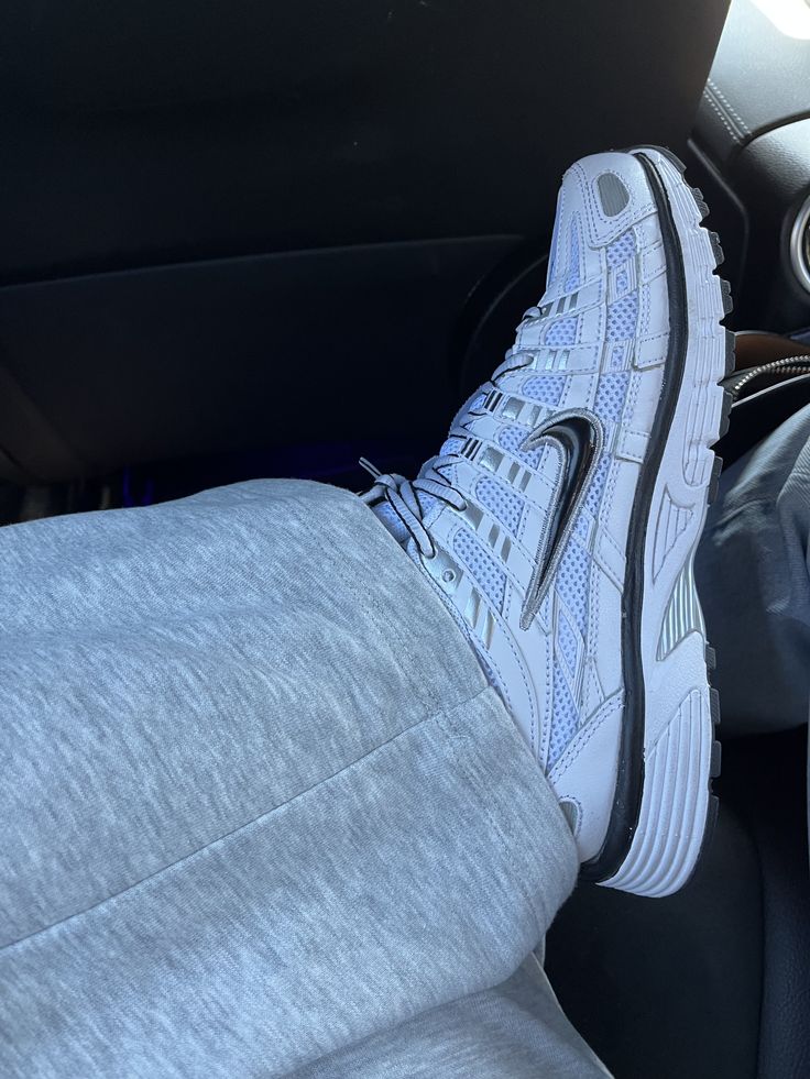 Nike P-6000 White Metallic Silver Black