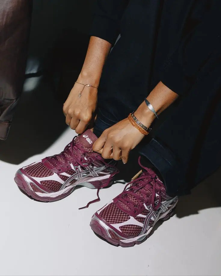ASICS Gel Cumulus 16 Burgundy Pink