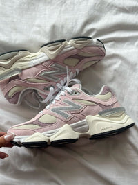 New Balance 9060 Rose Sugar Angora