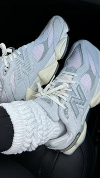 New Balance 9060 Granite Pink