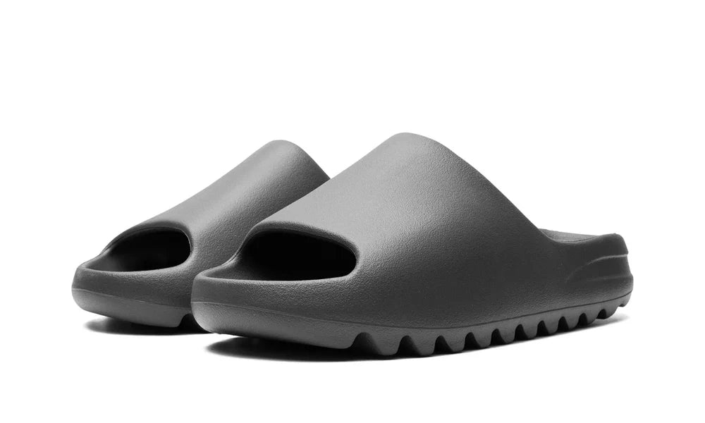 Adidas Yeezy Slide Dark Onyx - dropsnkrs