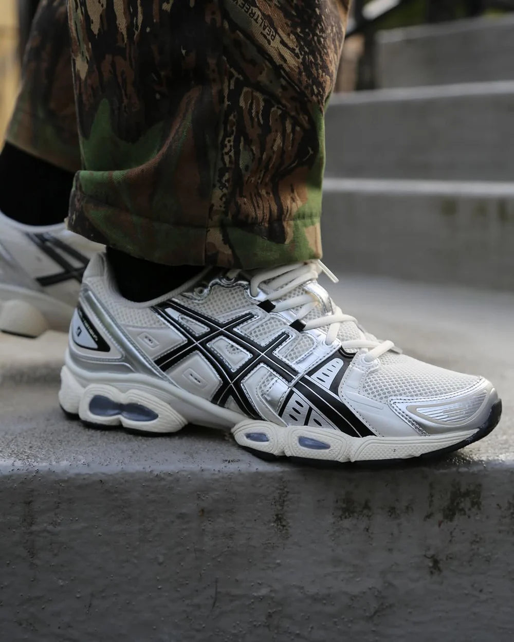 ASICS Gel Nimbus 9 Cream Black