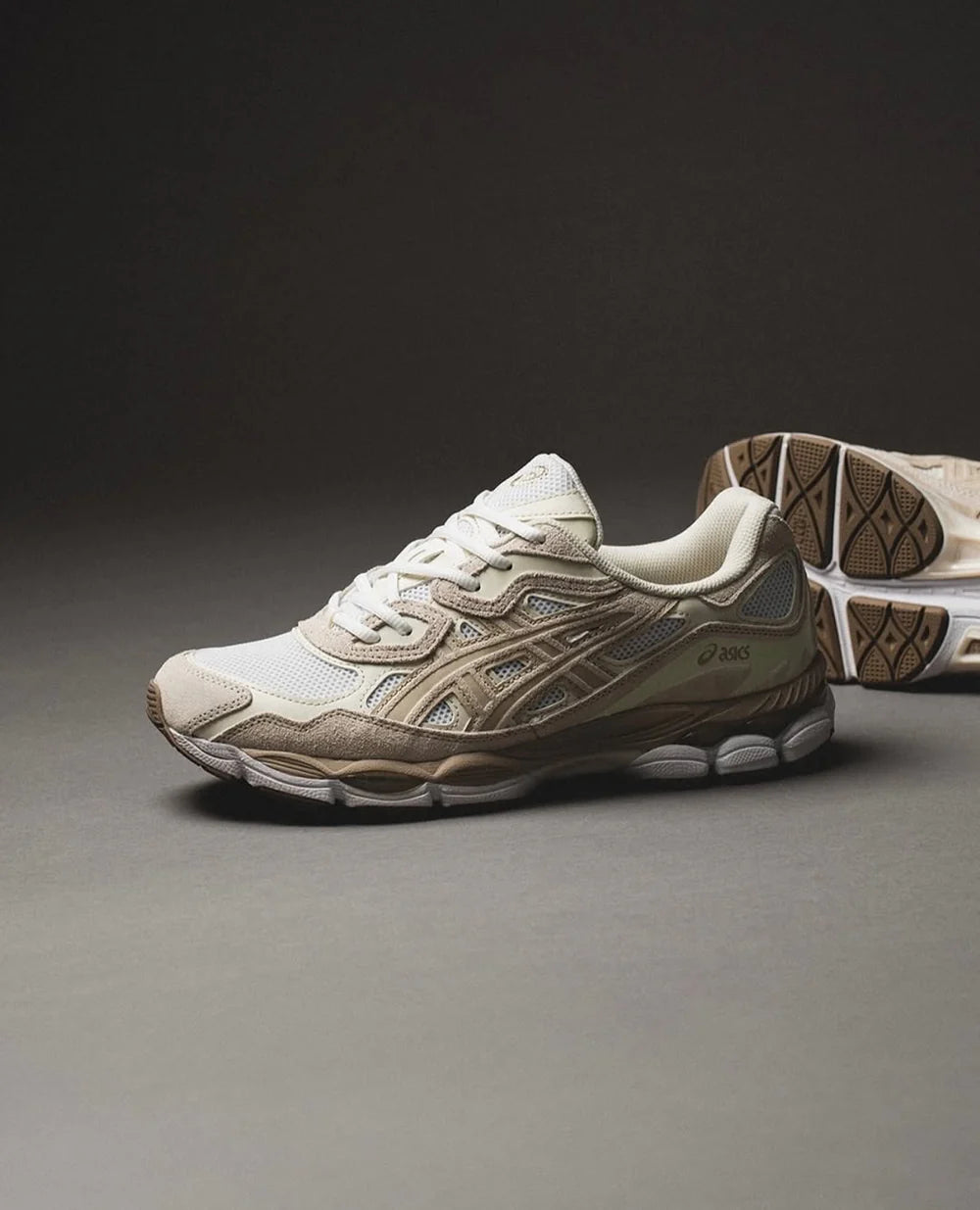 ASICS Gel NYC Blanc Gris Plume