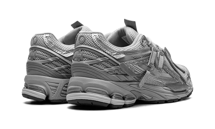 New Balance 1906A Concrete Silver Metallic