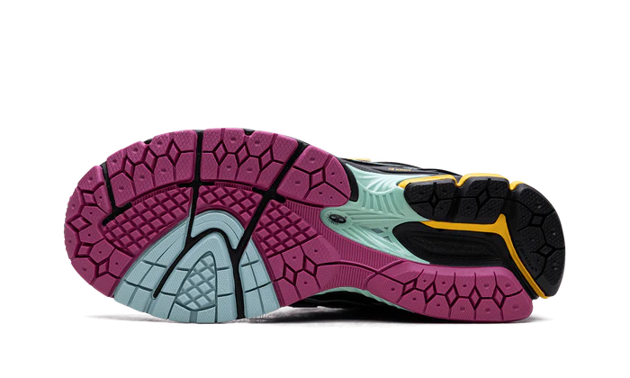 New Balance 1906R Neon Nights