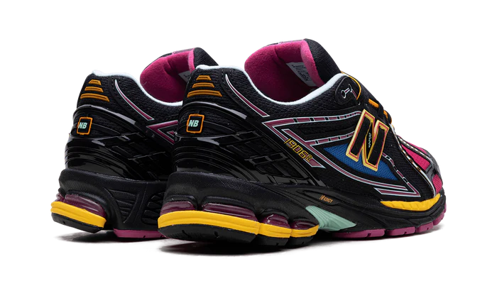New Balance 1906R Neon Nights