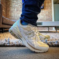 New Balance 1906U Lunar New Year Cream White