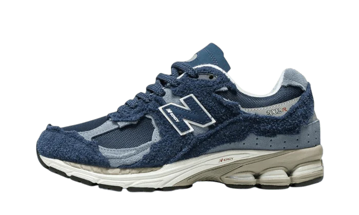 New Balance 2002R Protection Pack Navy - dropsnkrs