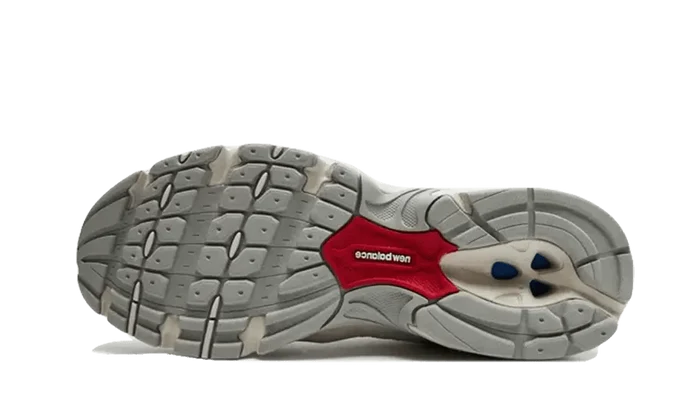 New Balance 530 Beige Red