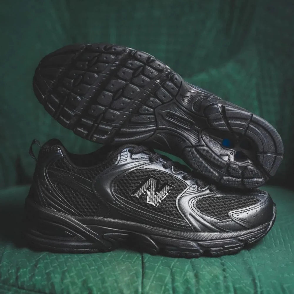 New Balance 530 Triple Black