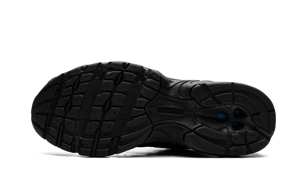 New Balance 530 Triple Black