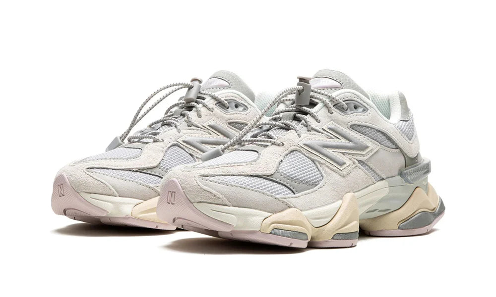 New Balance 9060 Gris Lilas