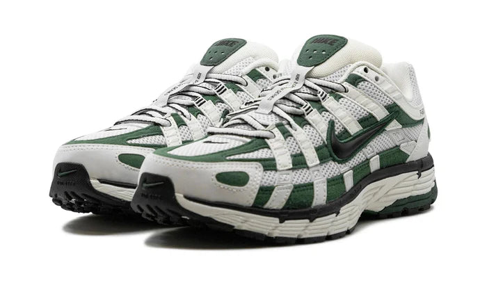 Nike P-6000 Fir (W)