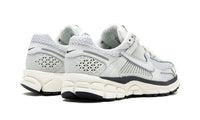 Nike Zoom Vomero 5 Photon Dust